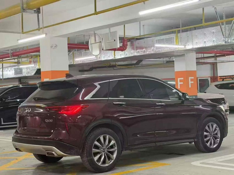 宜昌21年英菲尼迪QX508