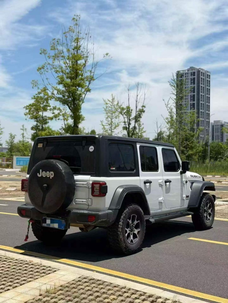 岳阳20年Jeep牧马人7