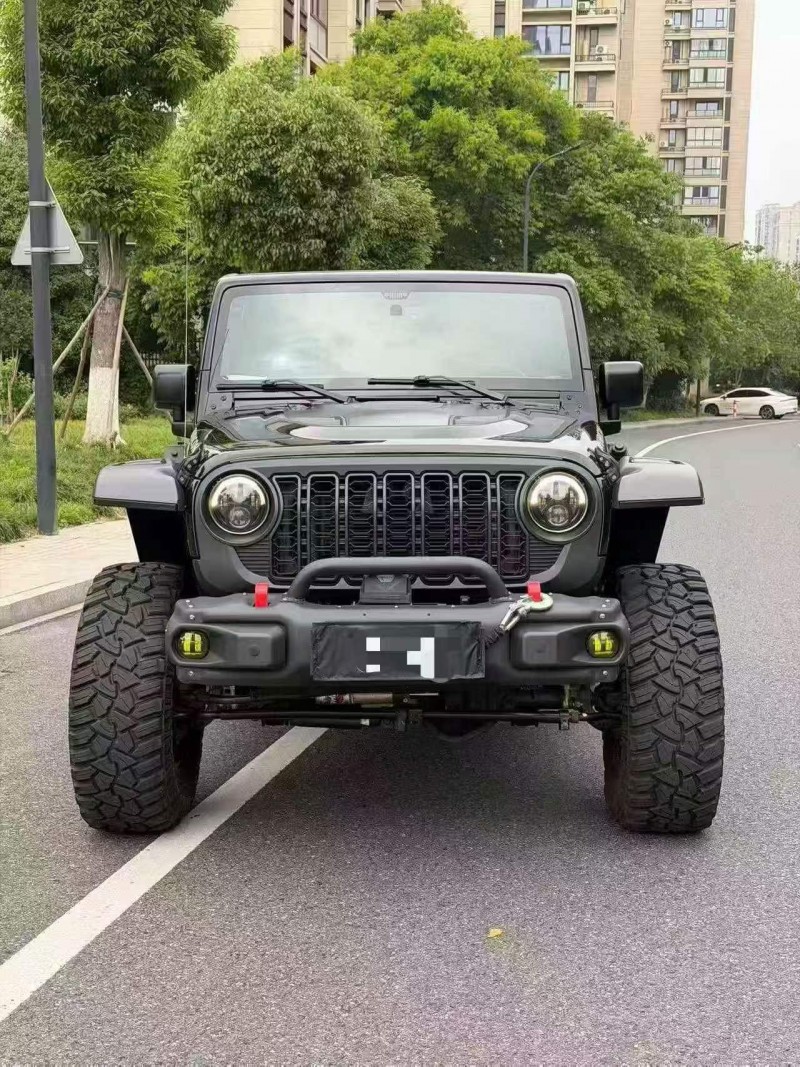 衡阳16年Jeep牧马人1