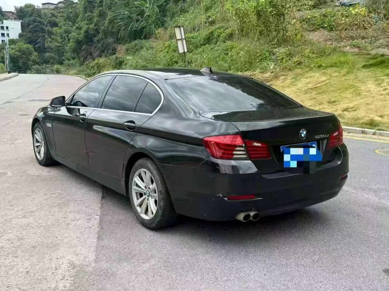 泉州15年宝马5系8