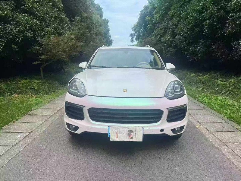紹興16年保時捷卡宴1