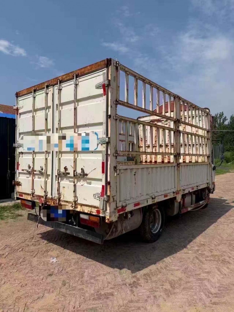 东营21年卡车系列大运汽车6