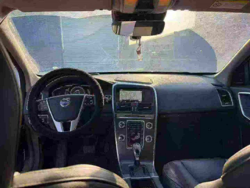 天津15年沃尔沃XC604