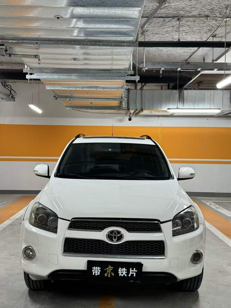 北京12年丰田RAV41