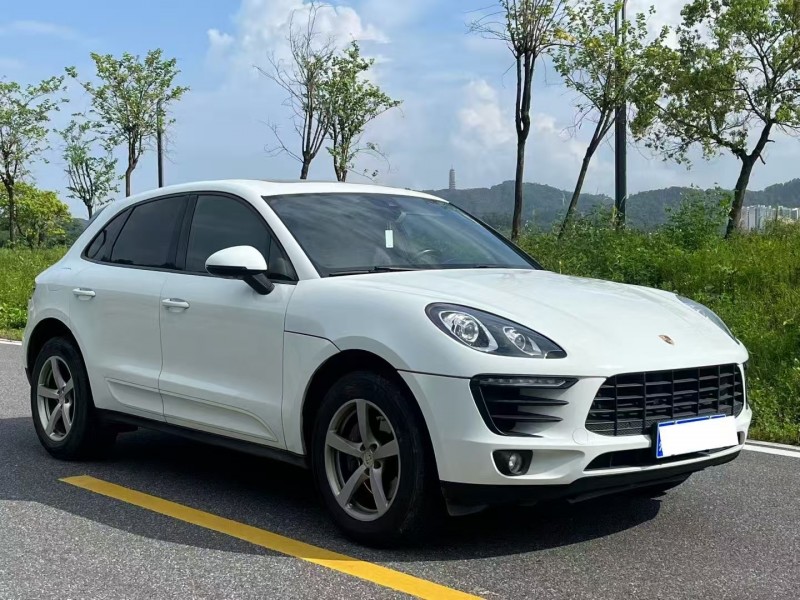 江门17年保时捷Macan2
