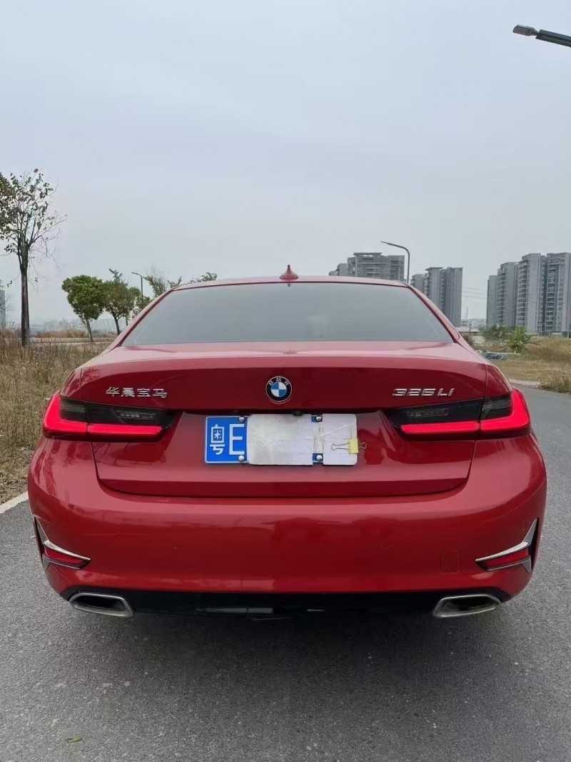 江门19年宝马3系8