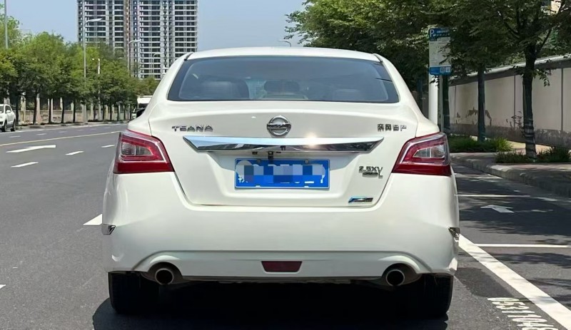 鄭州16年日產天籟9