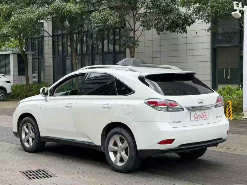 廣州15年雷克薩斯RX8