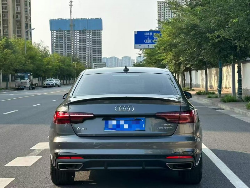 鄭州23年奧迪A4L9