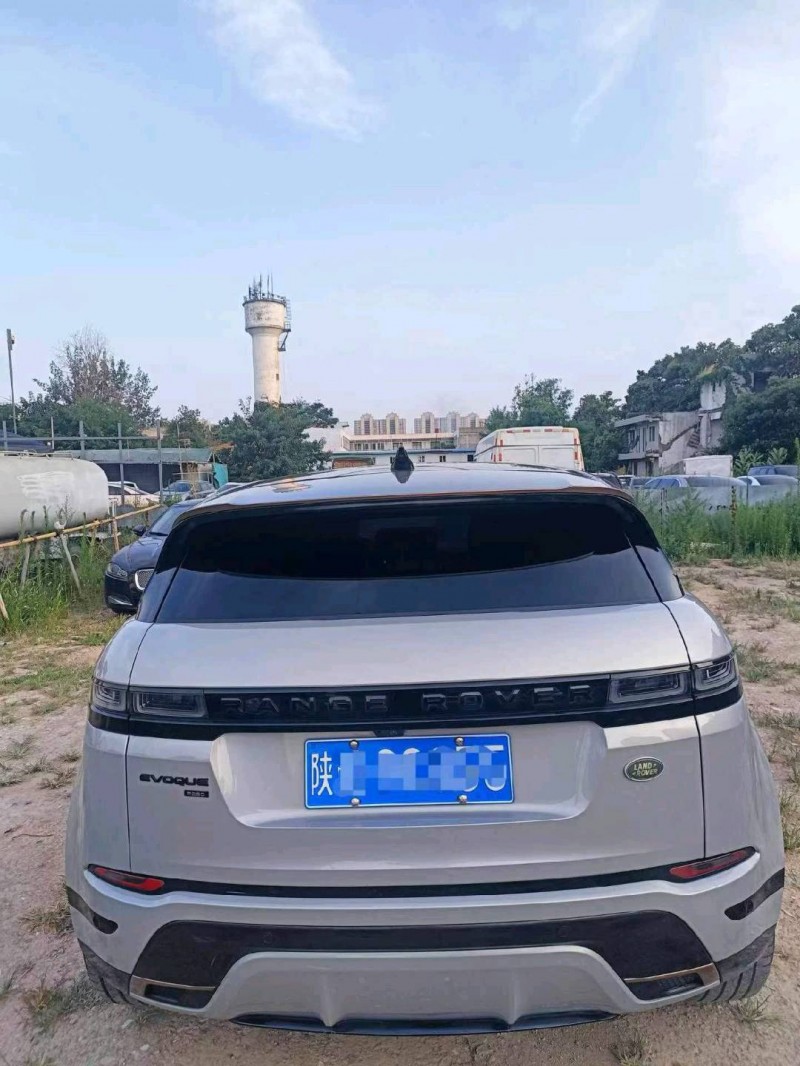 西安23年路虎极光9