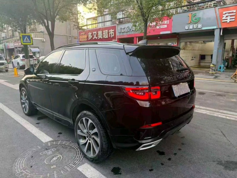 武汉23年路虎发现3