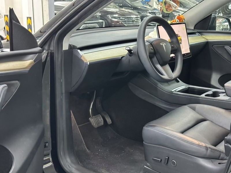 深圳23年特斯拉MODEL 34