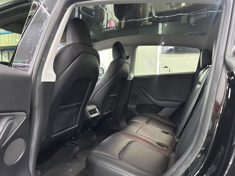 深圳23年特斯拉MODEL 36