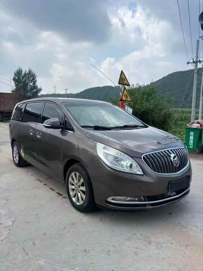 承德15年别克GL83