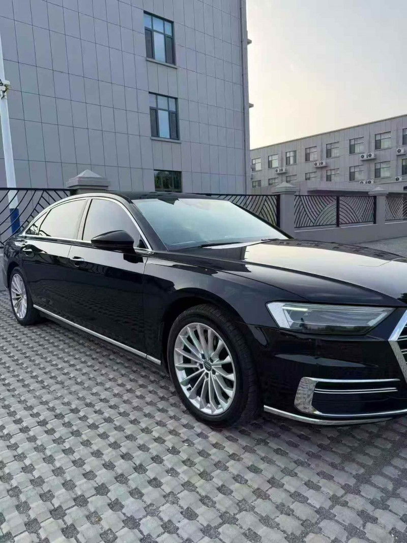 东营20年奥迪A8L3