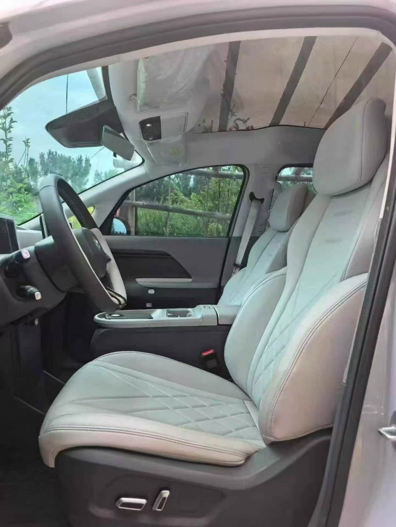 鄭州25年極狐汽車考拉4