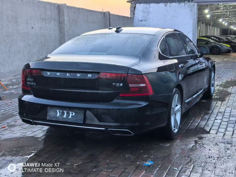 通辽20年沃尔沃S909