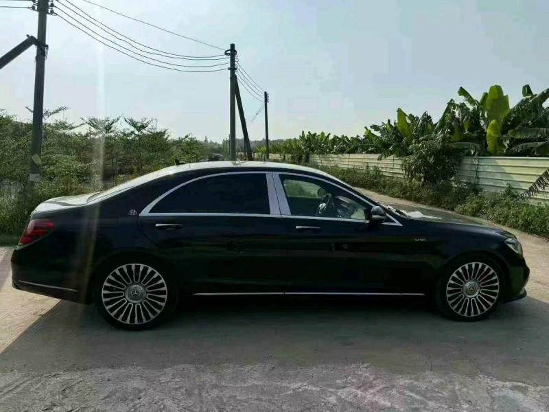 中山16年奔驰S4