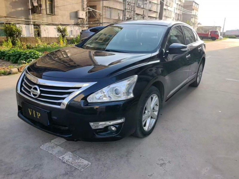 襄陽16年日產天籟3
