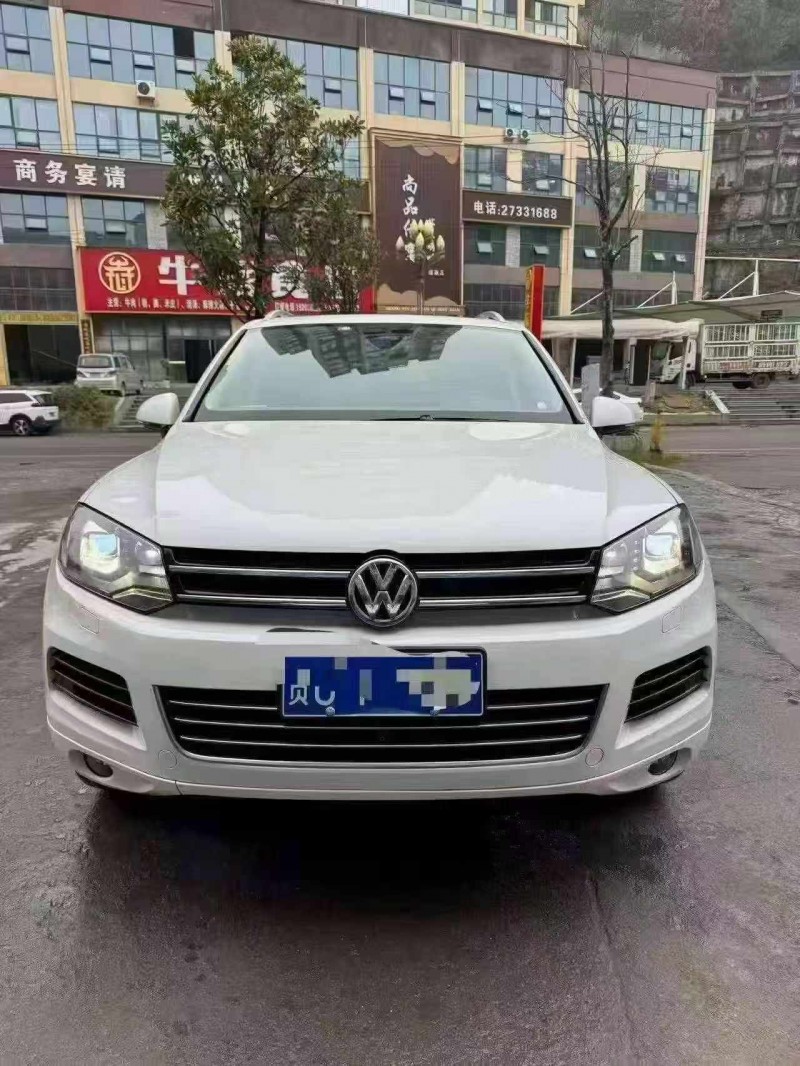铜仁15年大众途锐1