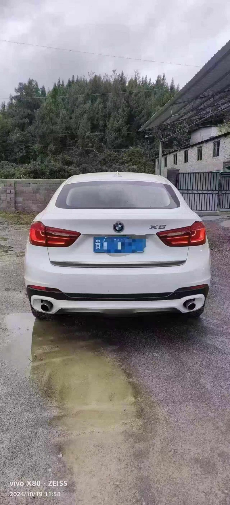 遵义16年宝马X69