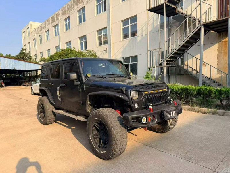宿迁16年Jeep牧马人3