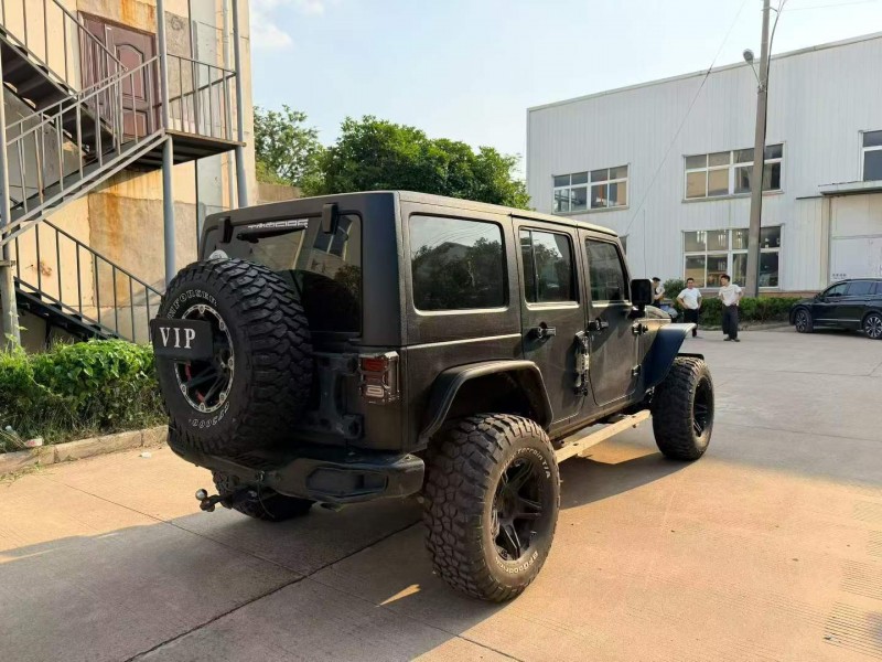 宿迁16年Jeep牧马人7