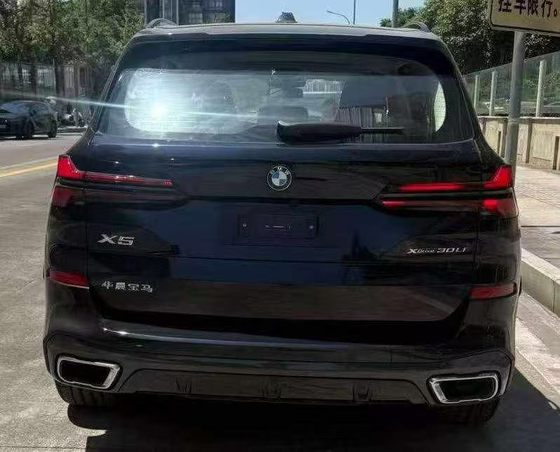 东营26年宝马X58