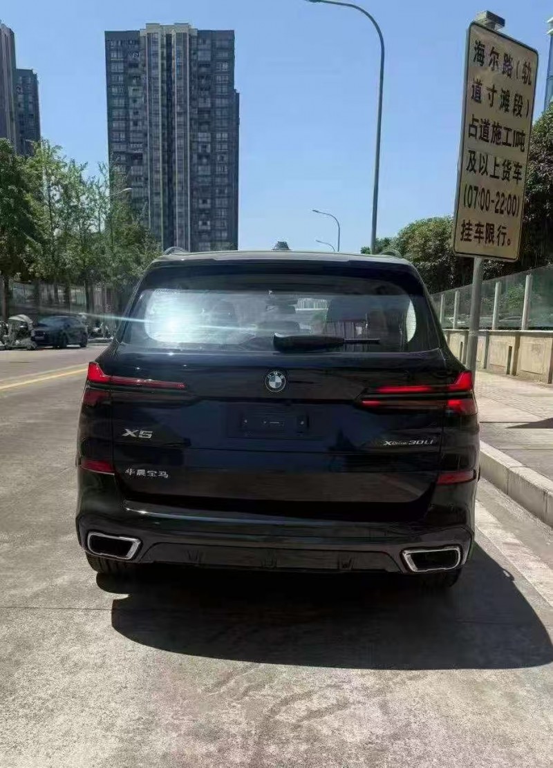 东营26年宝马X59