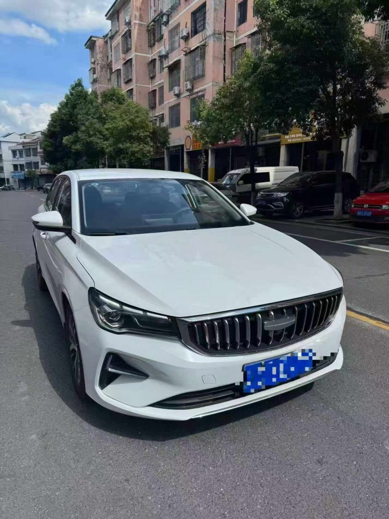 衡阳25年吉利帝豪3