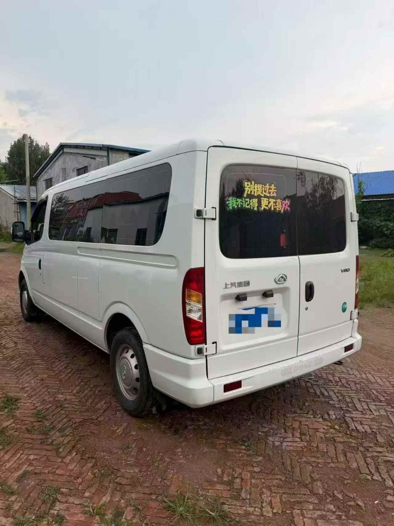 东营25年大通V808