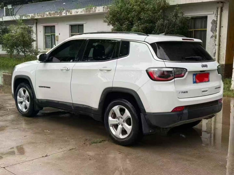 平顶山21年Jeep指南者9