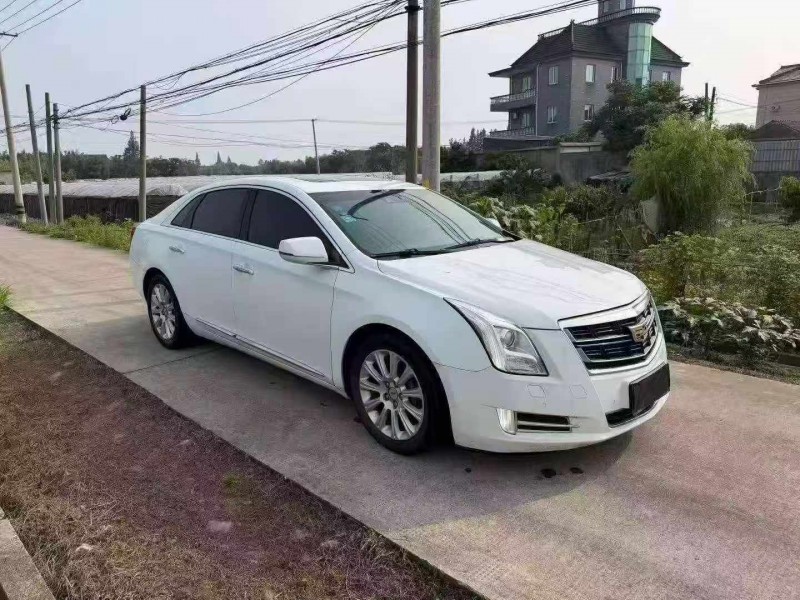 嘉兴17年凯迪拉克XTS2