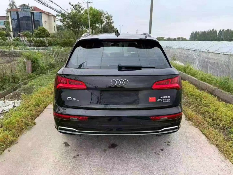 嘉兴20年奥迪Q58