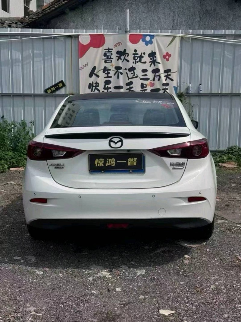 广州18年马自达33
