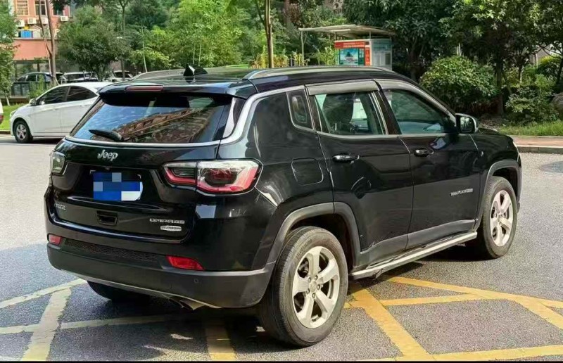 赣州18年Jeep指南者9