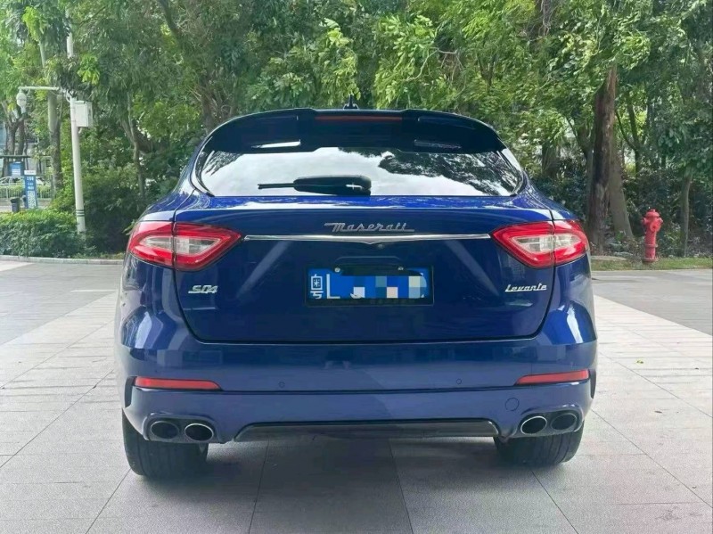 广州19年玛莎拉蒂Levante8