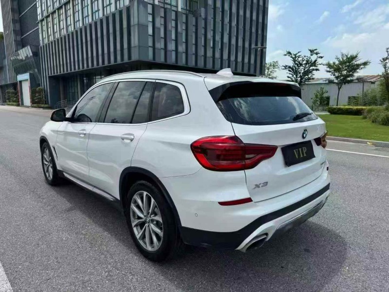 常州19年宝马X38