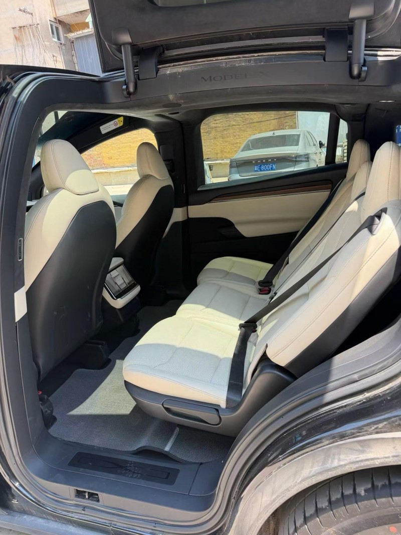 邢台23年特斯拉MODEL X4