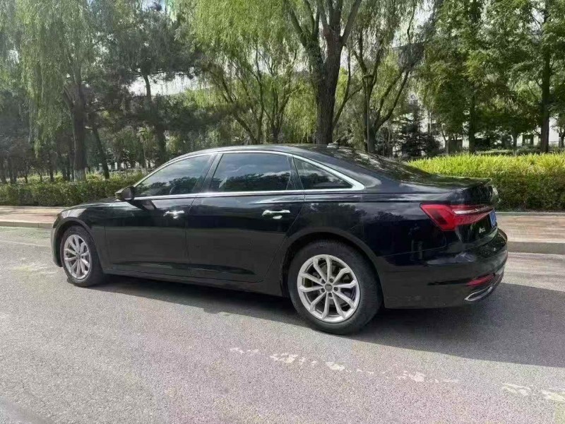 烟台19年奥迪A6L9