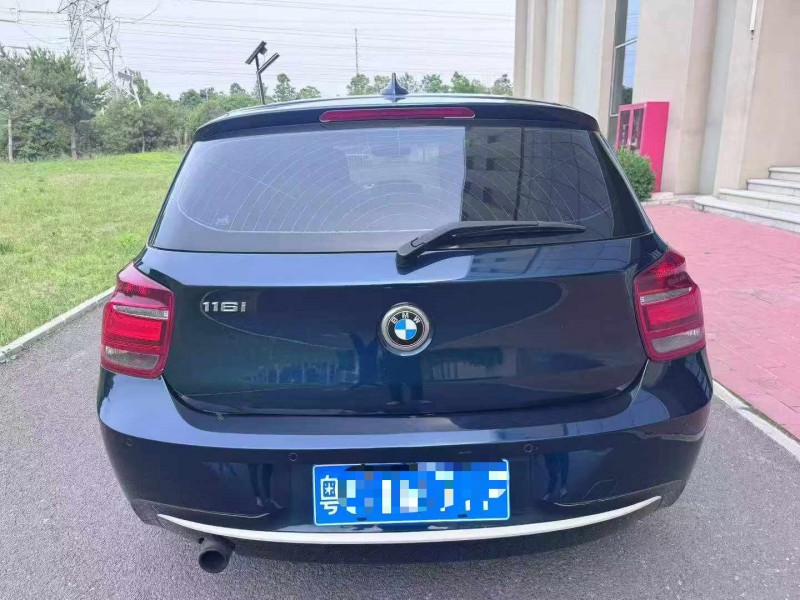 北京15年宝马1系5