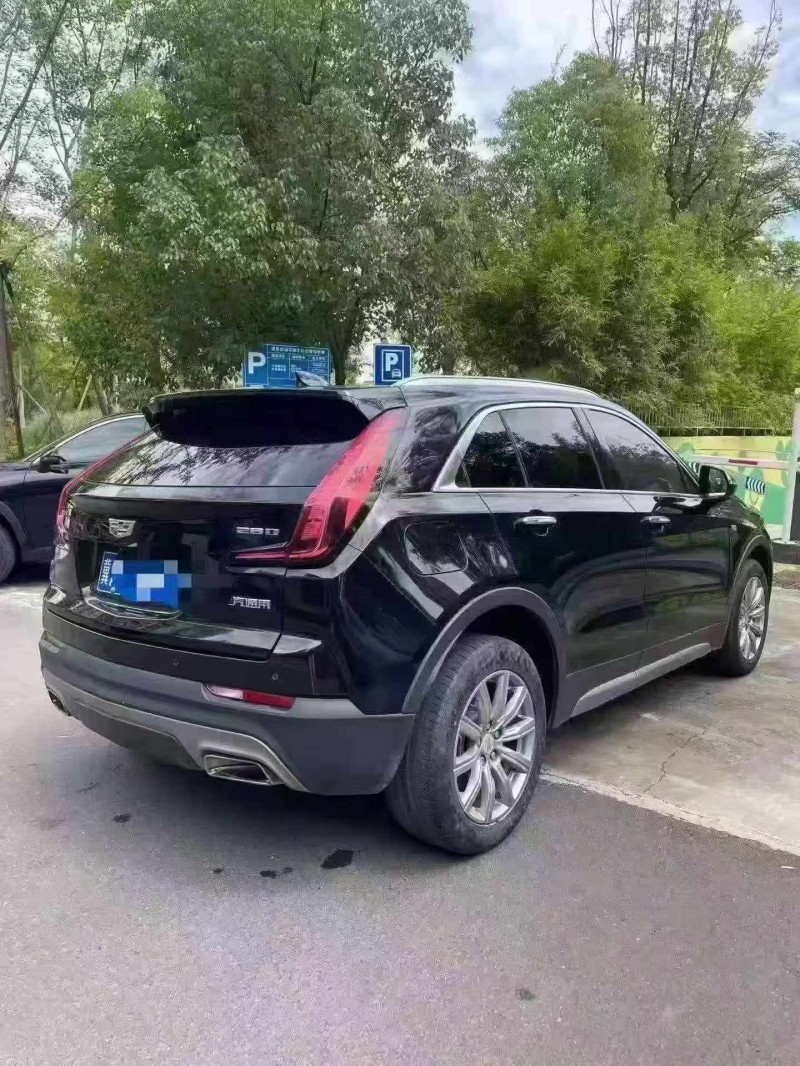 自贡20年凯迪拉克XT47