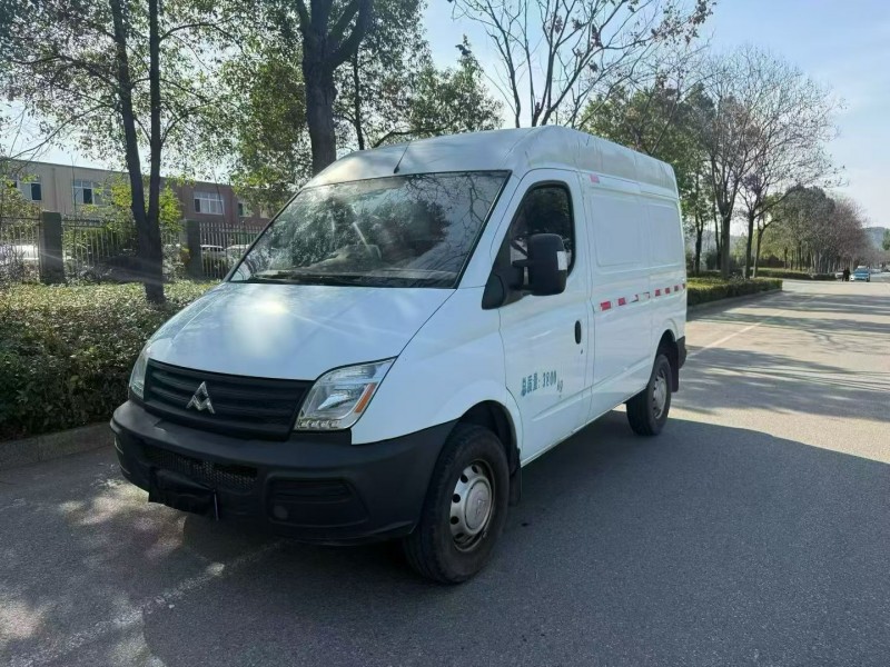 娄底15年大通V802