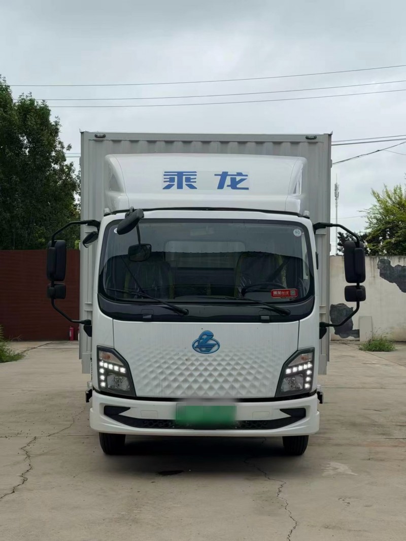 新乡26年东风乘龙1
