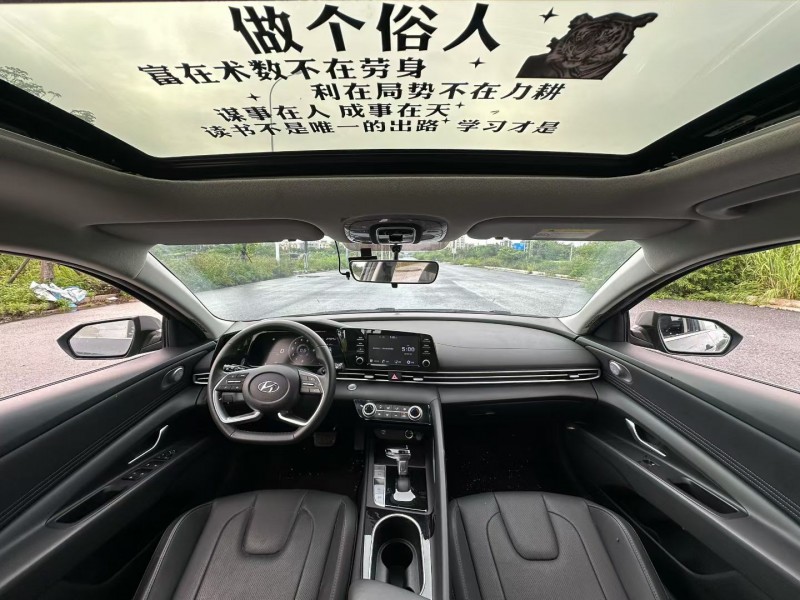 汕头22年现代伊兰特3