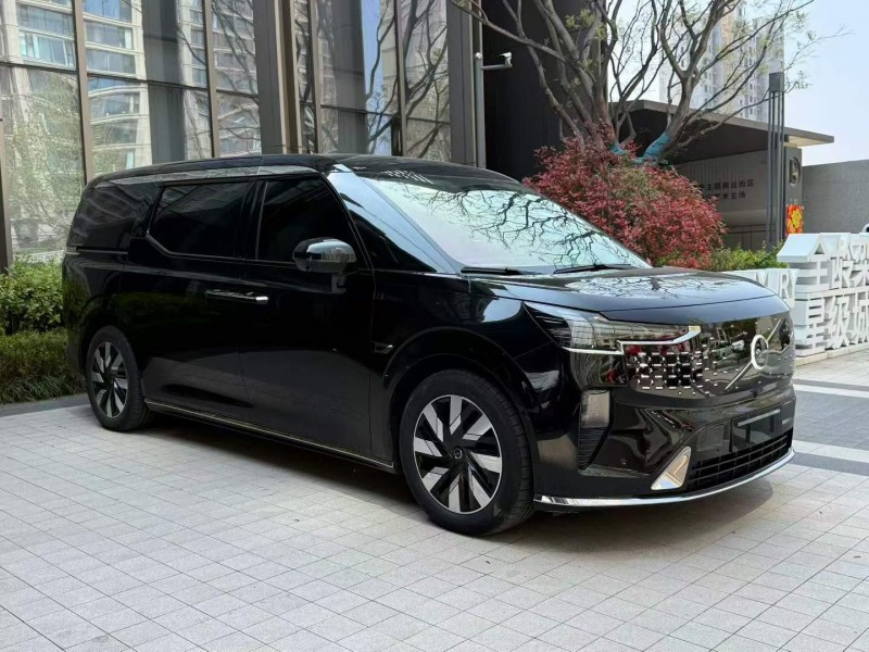 徐州25年沃尔沃EM902