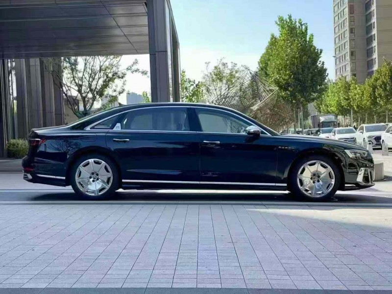 徐州23年奥迪A8L7