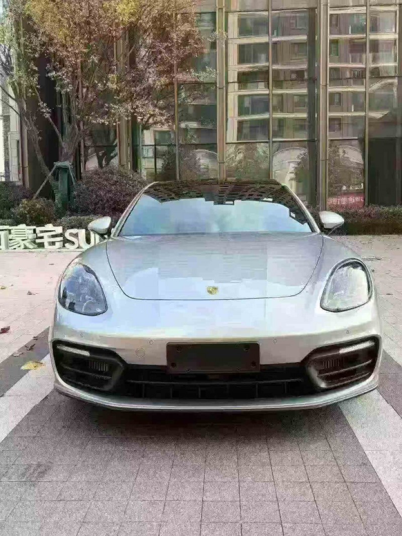 徐州22年保时捷帕拉梅拉1