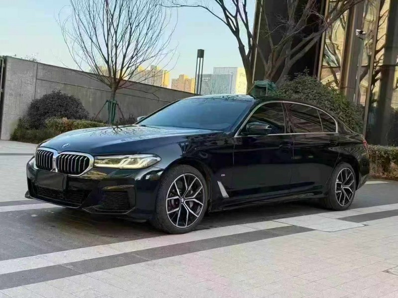 徐州22年宝马5系3