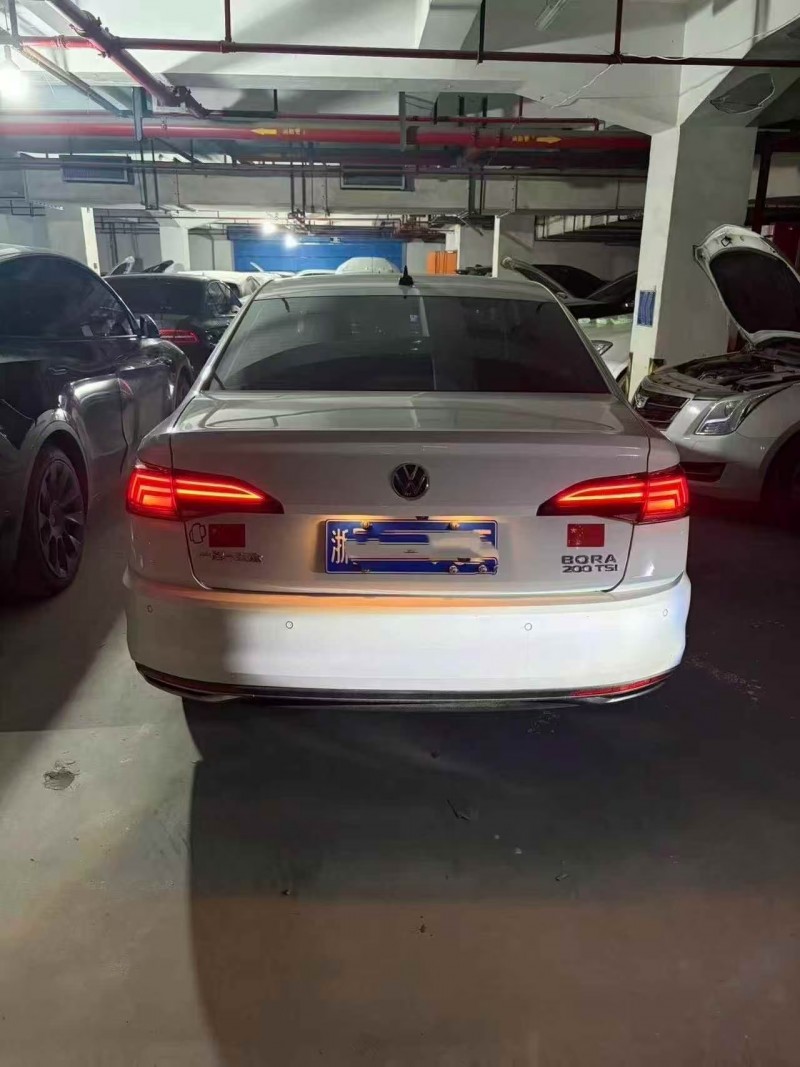 嘉兴21年大众宝来5
